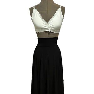 DANSKINS INTIMATES Light Mint Green Scalloped Bralette Style Size 38C NWT